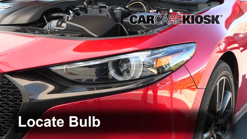 2019 Mazda 3 Premium 2.5L 4 Cyl. Hatchback (4 Door) Éclairage Feu de jour (remplacer l'ampoule)